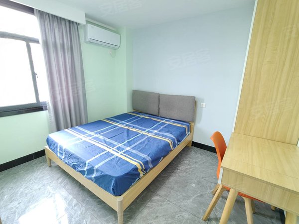 深圳龙岗坂田雅园居10号线贝尔路地铁站精装一房一厅近神舟电脑大厦