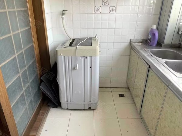 徐州鼓楼荆马河鼓楼花园园中苑一期实拍鼓楼花园3楼三室荆南小区新三院新健康医院宜居嘉园和风雅致出租房源真实图片