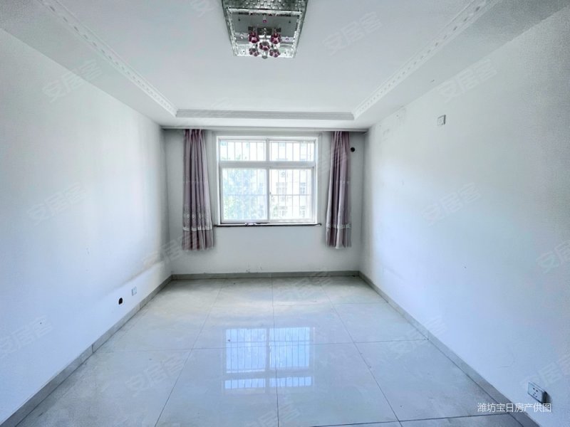 多层三楼三室两厅两卫带车库,天虹花园(安丘)二手房,55万,3室2厅,2卫