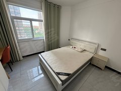 南阳卧龙卧龙城区南阳藏珑 七里园附近 精装修 家具齐全  拎包入住  可月付出租房源真实图片