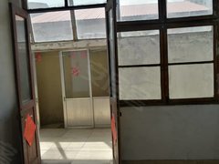 沂源城区银座东北麻村 4室0厅1卫出租房源真实图片