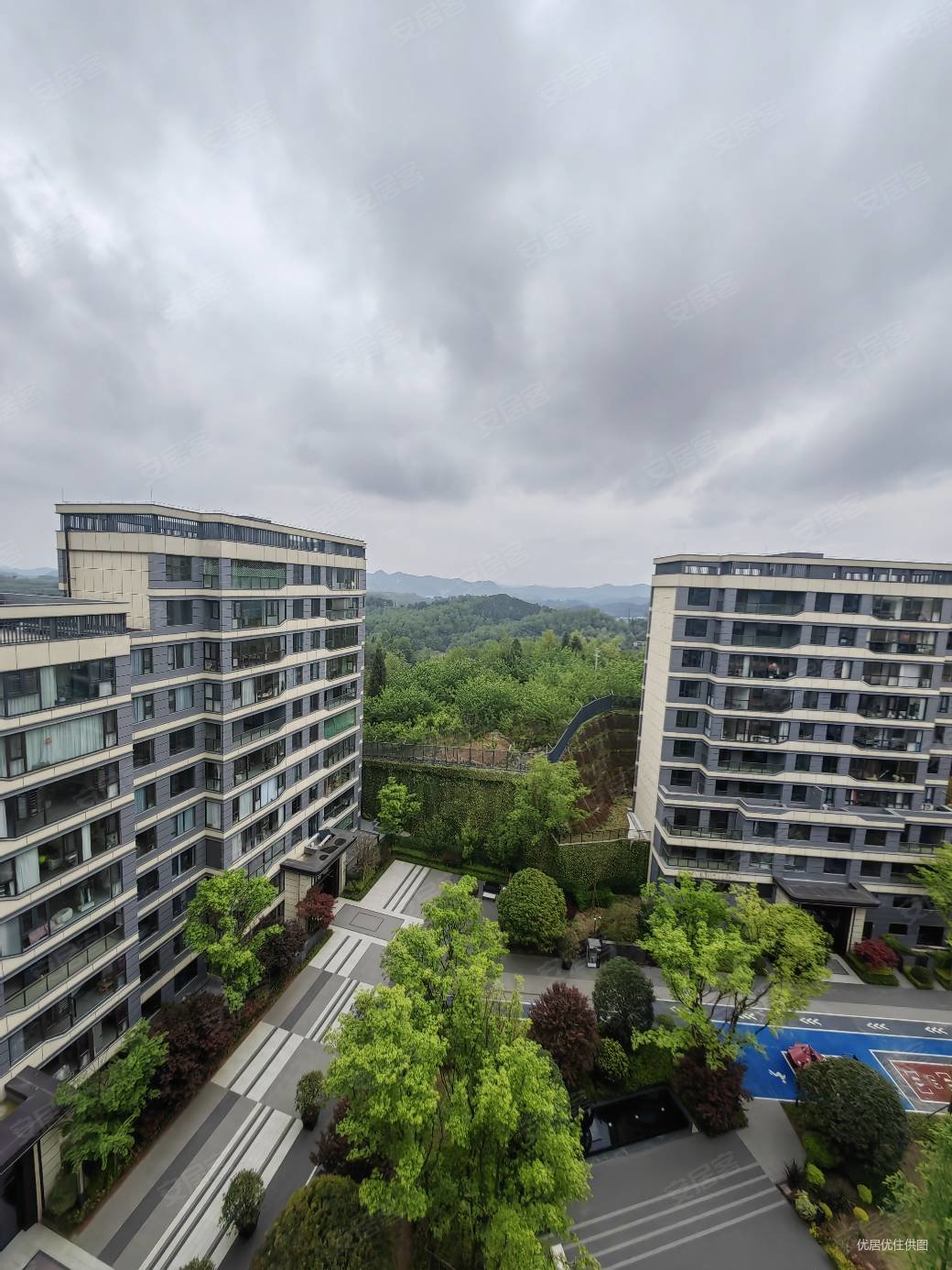 龙湖揽境 电梯洋房 精装三房 带地暖 证即满2年,龙湖揽境二手房,125万