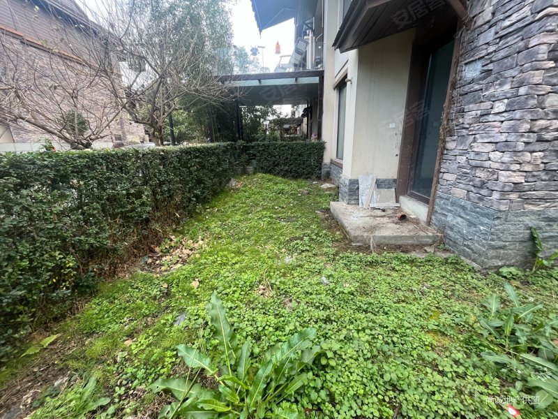 明宇豪雅青城别墅