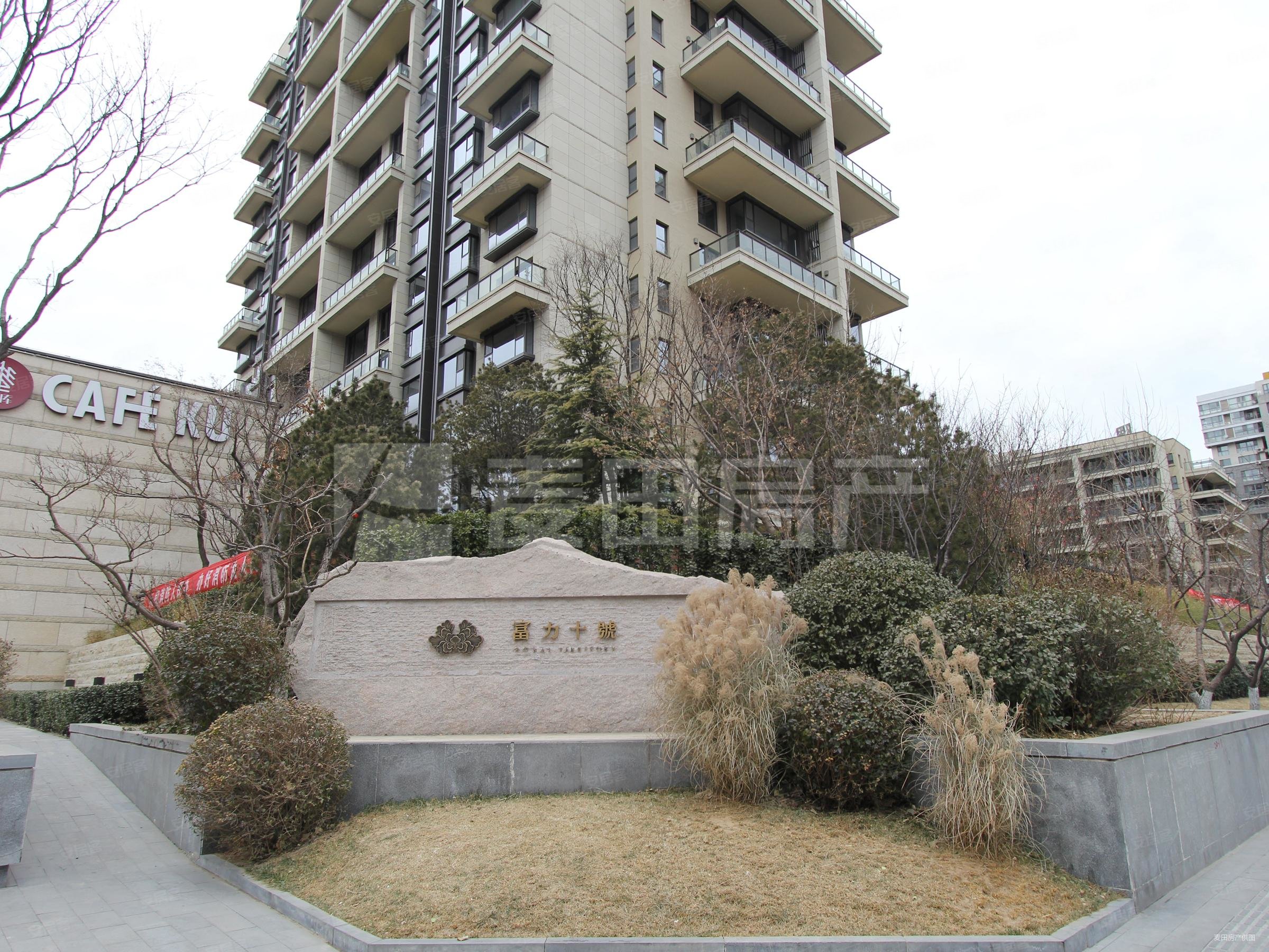 东二环 新出大边厅 独门独户 价大谈 有车位 双阳台,富力十号二手房