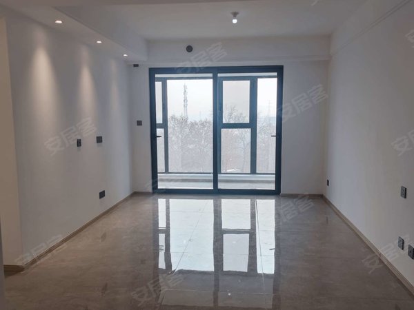 西安灞桥洪庆金泰东郡梅园房源采光好,南北通透,业主诚意出出租房源