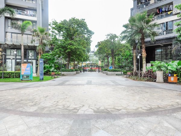 深圳南山科技园博海名苑5房2卫,轻奢装修,大平层,相当于200平米出租