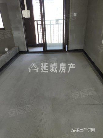 建发玺悦4室2厅2卫122㎡南北89万