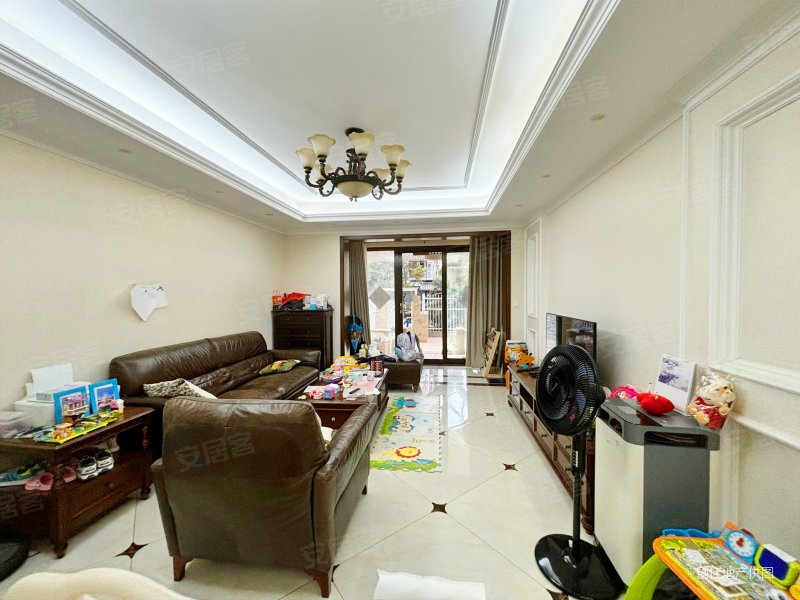 带前后大花园120平,左岸花都二手房,258万,3室2厅,1卫,94平米-成都