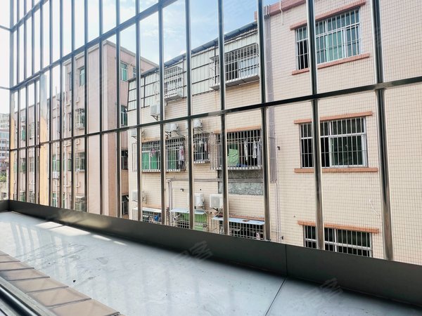【多图】西坊别墅区,松岗租房,毕业季 无中介费签约立减200近地铁精美