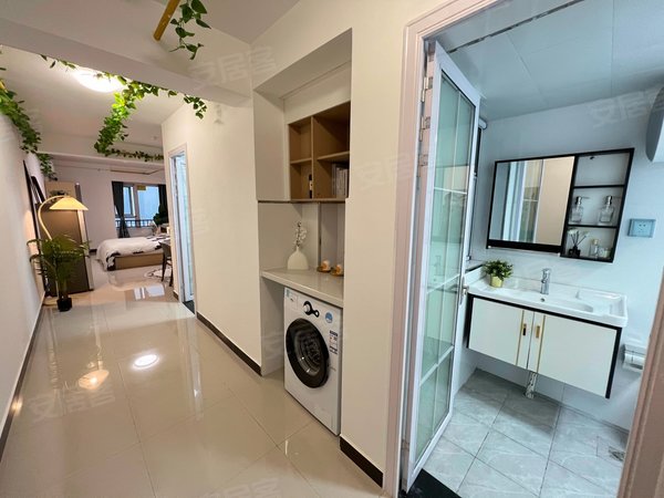 武汉汉阳鹦鹉复地海上海建港地铁口独门独户一居室独厨独卫民水民电