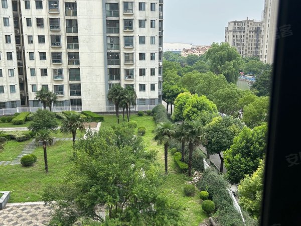 昆山玉山城南四季华城四季华城 2室2厅1卫出租房源真实图片