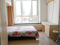 秦皇岛海港张庄特别干净，可押一付三，和平e站，阳面独立1居室，东西全，干净出租房源真实图片