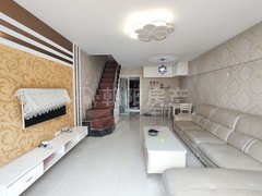 淮南田家庵万达广场金地国际城A区复式 2室2厅 精装 拎包即住出租房源真实图片