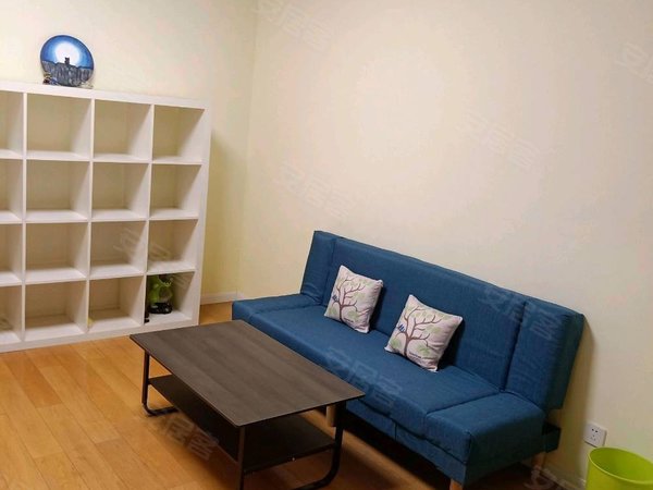 敔山湾,很便宜的一套套房,东方大院,美嘉城!