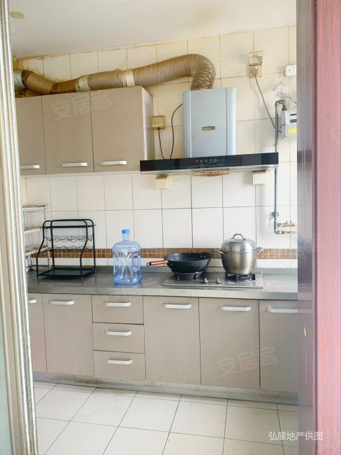 鲁能领秀城中央公园(17区18区)3室2厅2卫147㎡南北360万