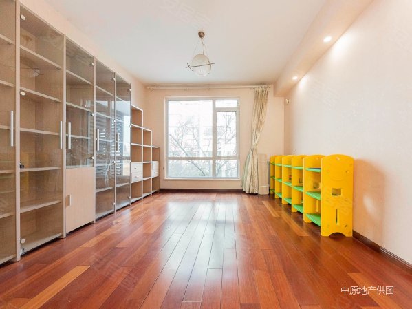 鲁艺上河村三区必看好房!大落地窗 面宽21米 明卫五居带车位