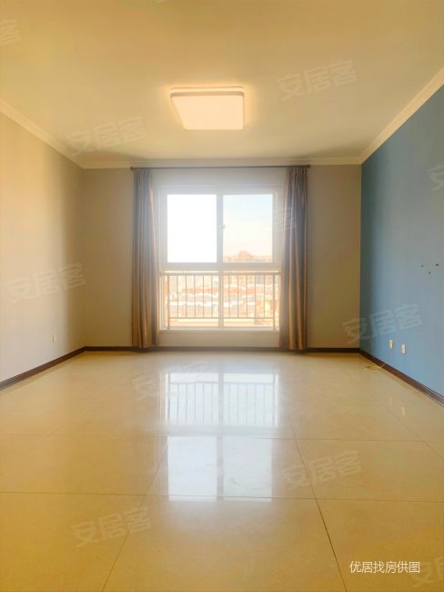 出售沣东吾悦广场对面和平丽苑小区高层中间楼层精装修地铁口