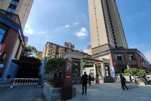 泉州小区 晋江小区 体育中心小区 中航城天悦