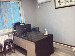 鞍山立山深沟寺深沟寺 4室2厅2卫出租房源真实图片