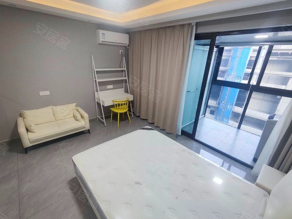 宝龙城,浙大儿童医院,滨诚云府一室住宅公寓,朝南,有阳台,滨江租房