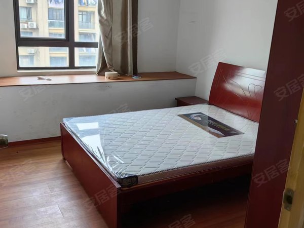 绍兴上虞沥海万峰滨江苑万峰滨江苑 3室1厅2卫 电梯房 98平 南北通透