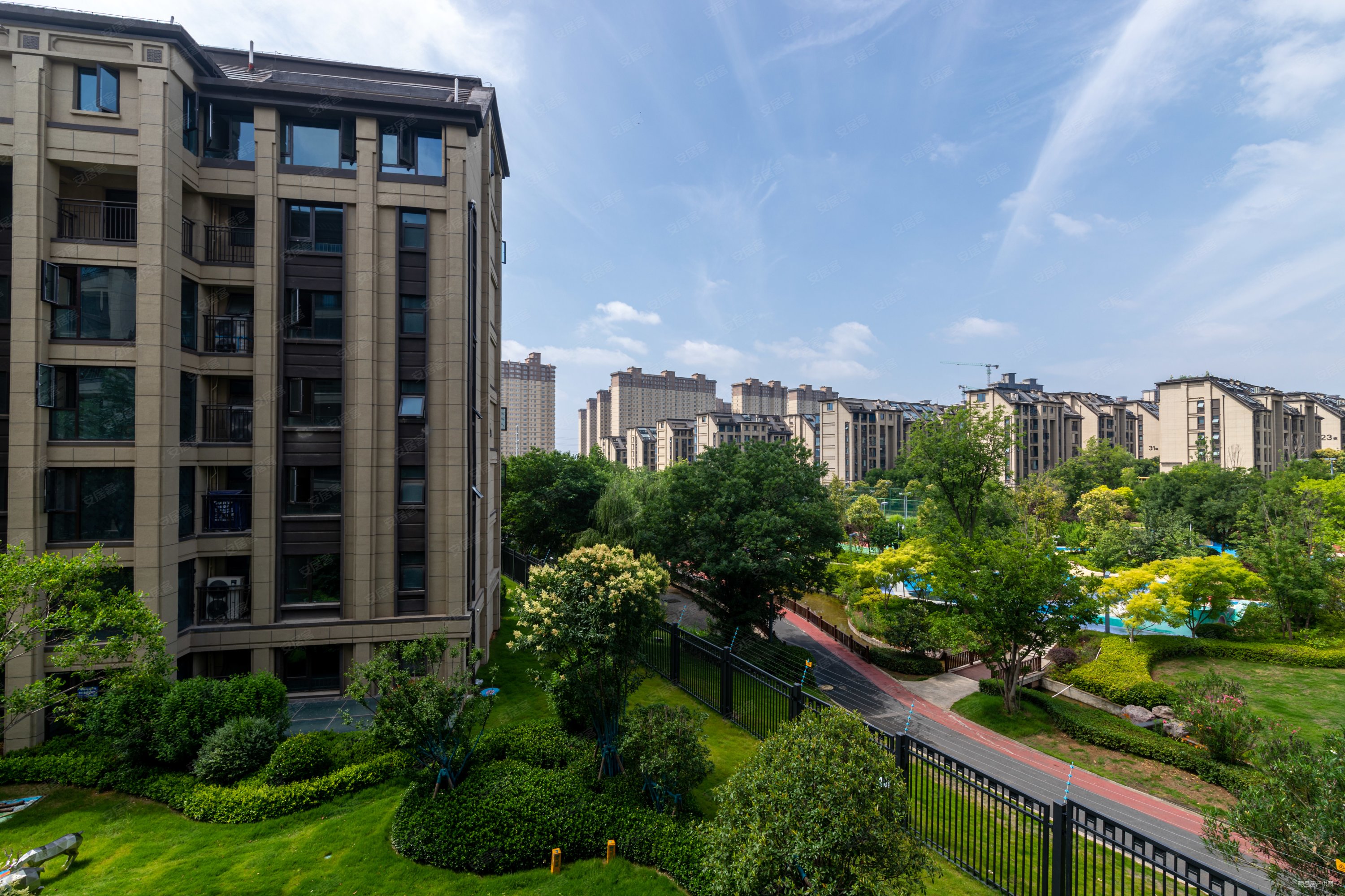 保利林语溪纯洋房社区双卫格局南北通透医疗配套成熟