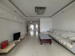 昌乐昌乐城区美联广场上海花园四室！临近小区北门！出入1种很近！位置好东西全！急租出租房源真实图片