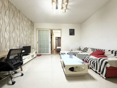 株洲荷塘华润万家实拍！ 市中心 正规一室一厅带阳台 火车站 金域半岛方便停车出租房源真实图片