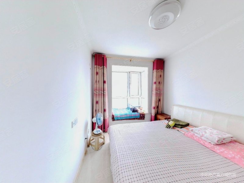 金林佳园精装修双卧朝阳采光充足一天未住的房子