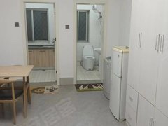 潍坊高密市高密城区半年起租 市中心农丰步行街家具家电全拎包入住出租房源真实图片