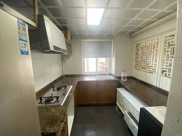 北京西城阜成门北营房西里小区阜成门 阜外医院 凌奇宾馆 医保局 附近