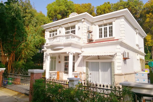 牡丹园居民素质怎么样,好不好_沈欢欢解读:因为小区是高档别墅.