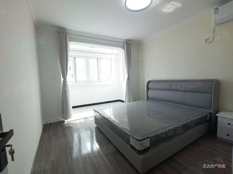 海曲雅苑 南北通透 临地铁 有电梯 购物方便 正规商品房