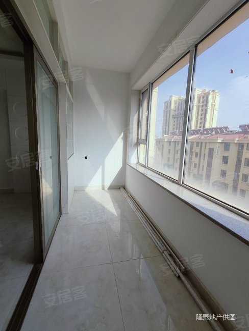 西城华府南北通透新装短住