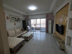 潍坊高密市高密城区近人民医院 实验二 二中 精装三室带储 家具家电齐全 拎包入出租房源真实图片