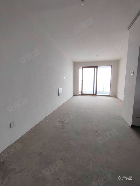 3号线 龙湖天街 东大旁 通宇林景博园 毛坯现房 低总价