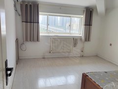 临沂北城新区北京路大朱夏社区阁楼一年八千。价格可谈生活方便,拎包入住出租房源真实图片