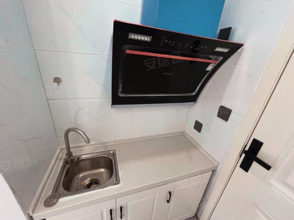 兰州城关东方红广场周家庄20-32号院邮电大楼,东方红广场,耿家庄小学