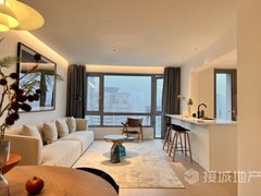 上海黄浦外滩/十六铺金外滩花园 2室2厅2卫 精装修 134平 电梯房出租房源真实图片