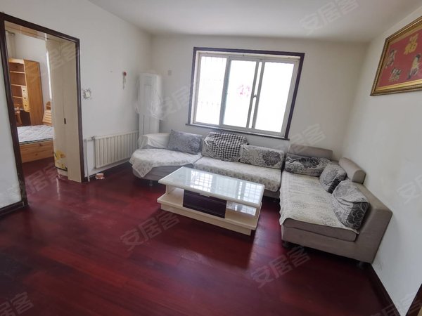 青岛平度李园北关居民二区北关二区,2楼,靠近人民医院,带储藏室,家具