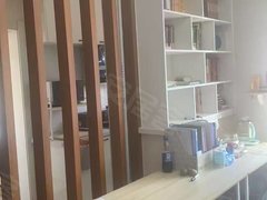 吉林船营中东中东商圈，鸿盛家园25-1-402，48平南向一室，屋里特别出租房源真实图片