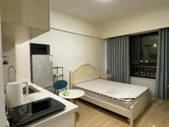 蚌埠蚌山新城区绿地中央广场 豪华全配 廉价急租绿地珠峰对面 近恒大御景湾旁出租房源真实图片