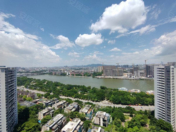 广州白云金沙洲中粮万科金域蓝湾金域蓝湾三期 高层东南向149方大四房