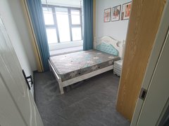 常熟碧溪碧溪中心金科朝南次卧带飘窗700月 押一付一 拎包入住出租房源真实图片