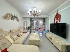 信阳羊山新区东方今典赛地暖 万达 广场 东方今典 精装3室 家电齐全 随时看房出租房源真实图片