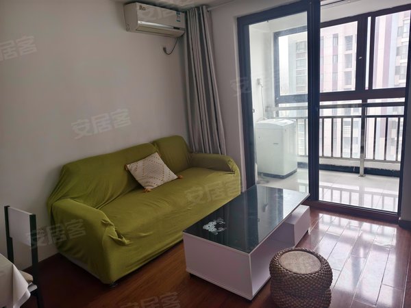 【多图】泰翔嘉苑,南翔租房,整租一室户 11号线南翔站 泰翔嘉苑 家电