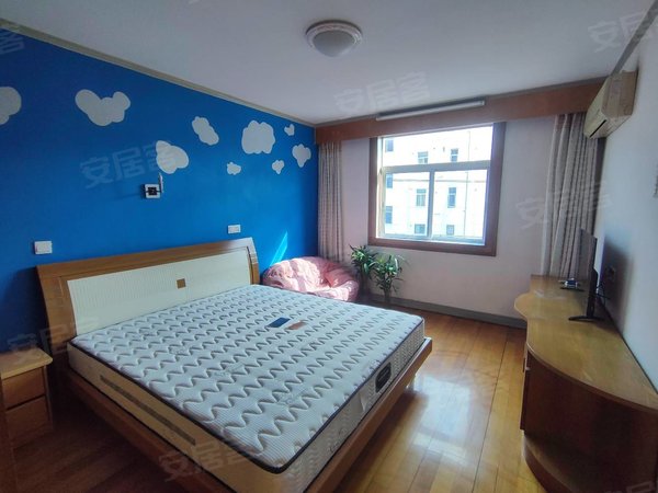 上海青浦朱家角淀湖山庄教苑近菜市场 地铁站 朱家角 东大门教苑 精装