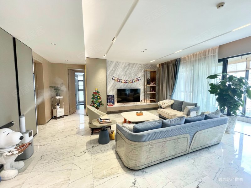 一环中心豪宅逸天峰大平层 一梯一户端头房 大横厅宽幅阳台