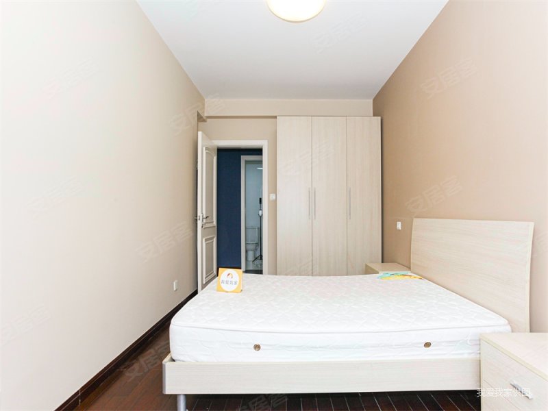 静安晶华园 双卫 购物方便 带电梯 近医院 满五   临地铁