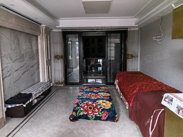 绍兴上虞大通西郊花园西郊花园未住过人,精装修,四房两厅两卫出租房源